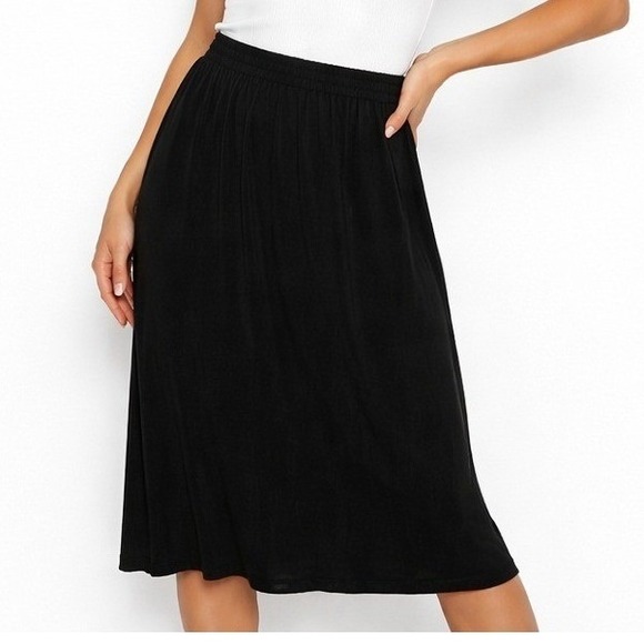 N Touch Dresses & Skirts - Minimalist Midi Skirt Women Large Black Elastic Waist Stretch Y2K N Touch Career